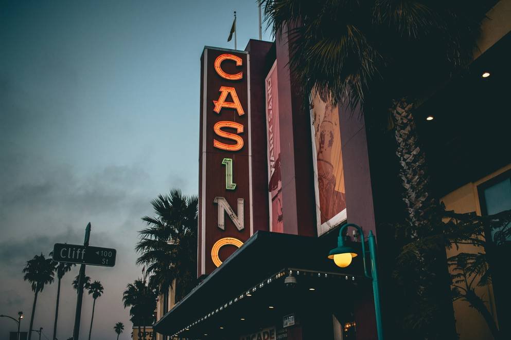 https://casombiecasinos.net